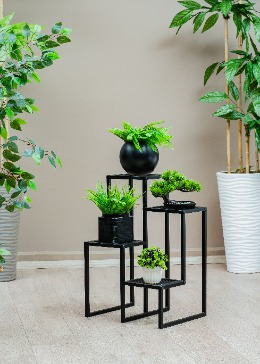 Garden 4 Raflı Saksılık Metal Ayaklı Metal Raflı Dekoratif Saksı Standı